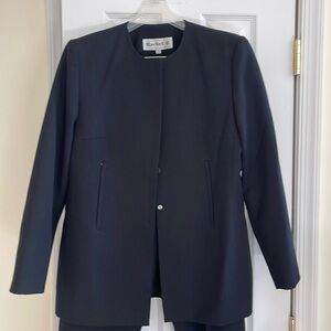 Rachel 2-piece pant suit, Size 12, Black